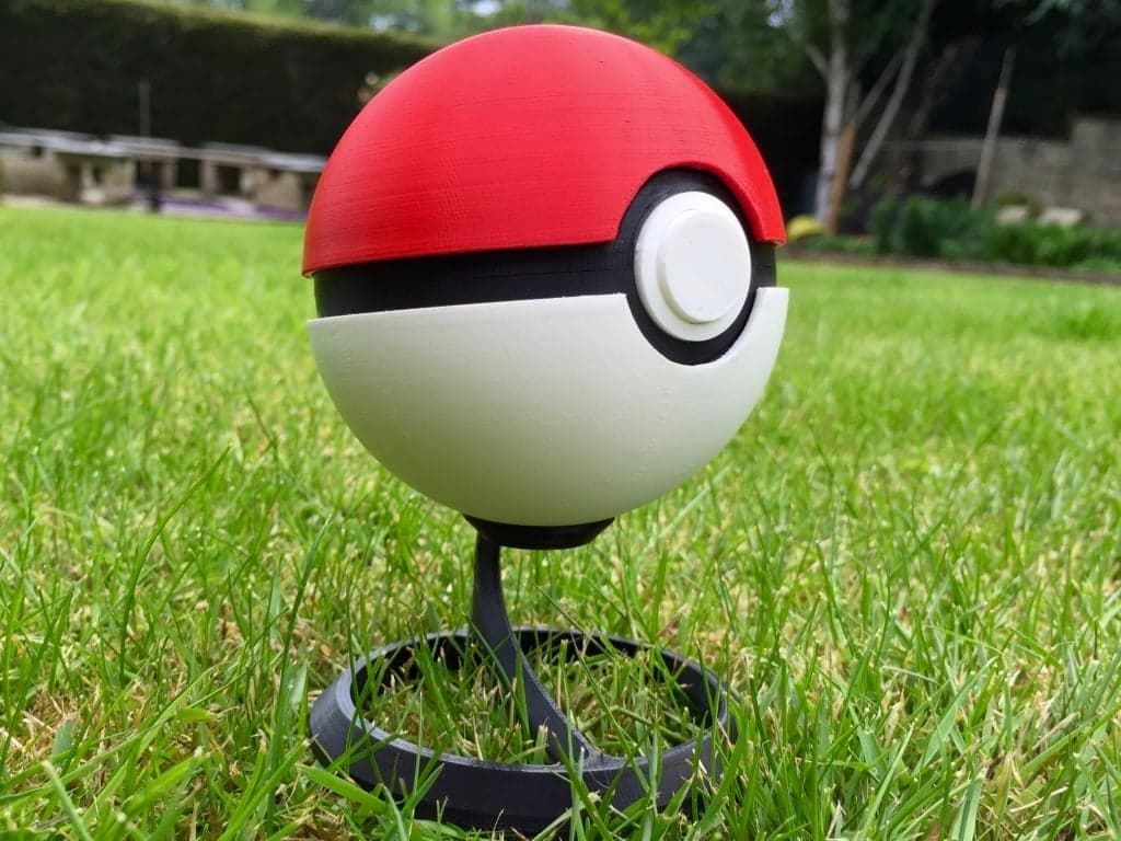 PokeBall - Fully Functional with Button and Hinge