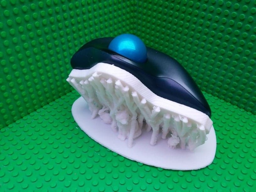 Natural Ergonomic Logitech M570 Trackball Stand