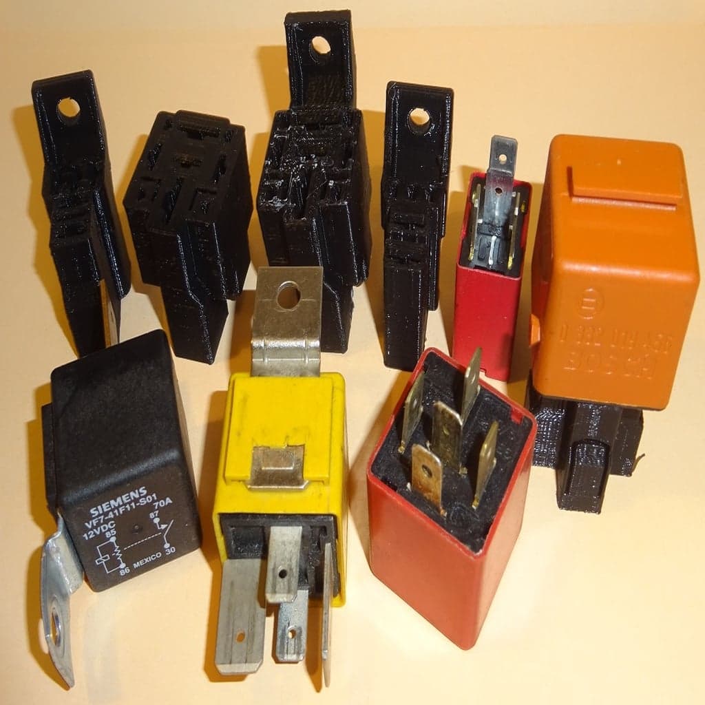 Relay-sockets for all types of car relay