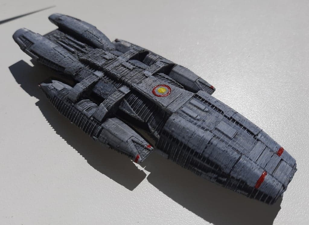 BSG Battlestar Galactica Fewer Parts 1:9000 Scale