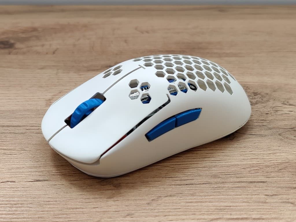 G Pro Wireless - G305 Shell Swap Mod MatNS edit V2