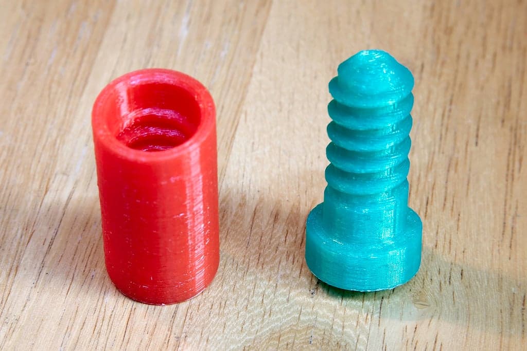 Broom and Paint Handle Threads 3/4"x5